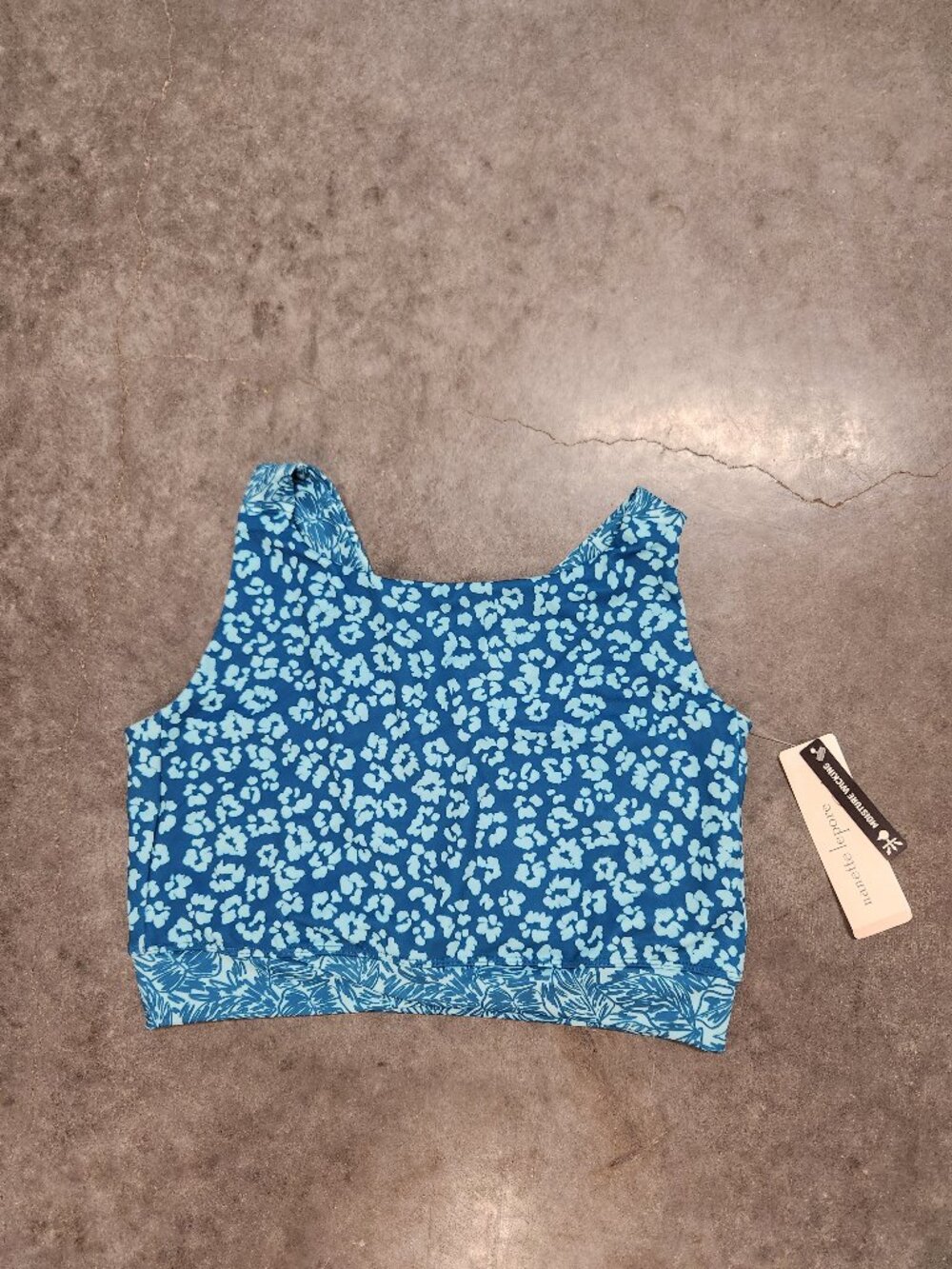 NWT Nanetter Lepore Size 1X Floral Active Top
